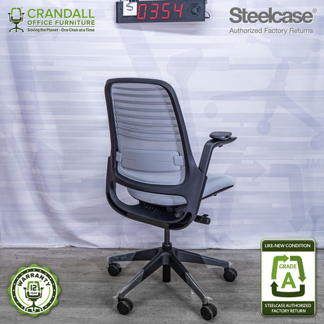 S-0354 - Steelcase Series 1  - Grade A