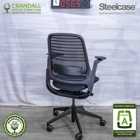 S-0565 - Steelcase Series 1 - Grade A