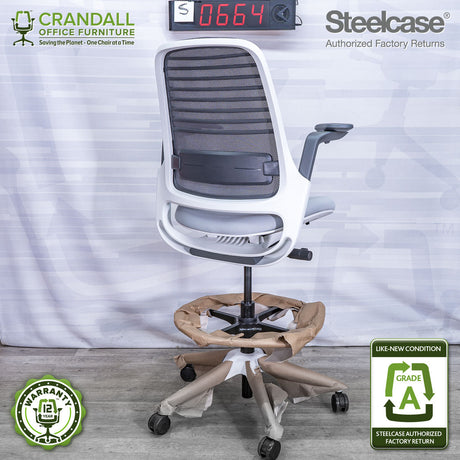 S-0664 - Steelcase Series 1 - Grade A