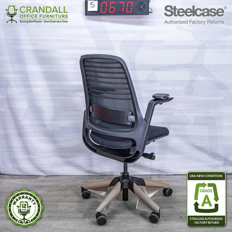 S-0670 - Steelcase Series 1 - Grade A