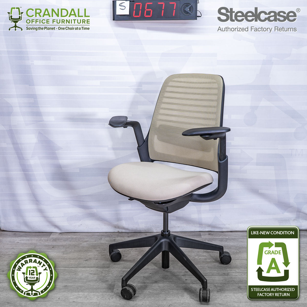 S-0677 - Steelcase Series 1 - Grade A