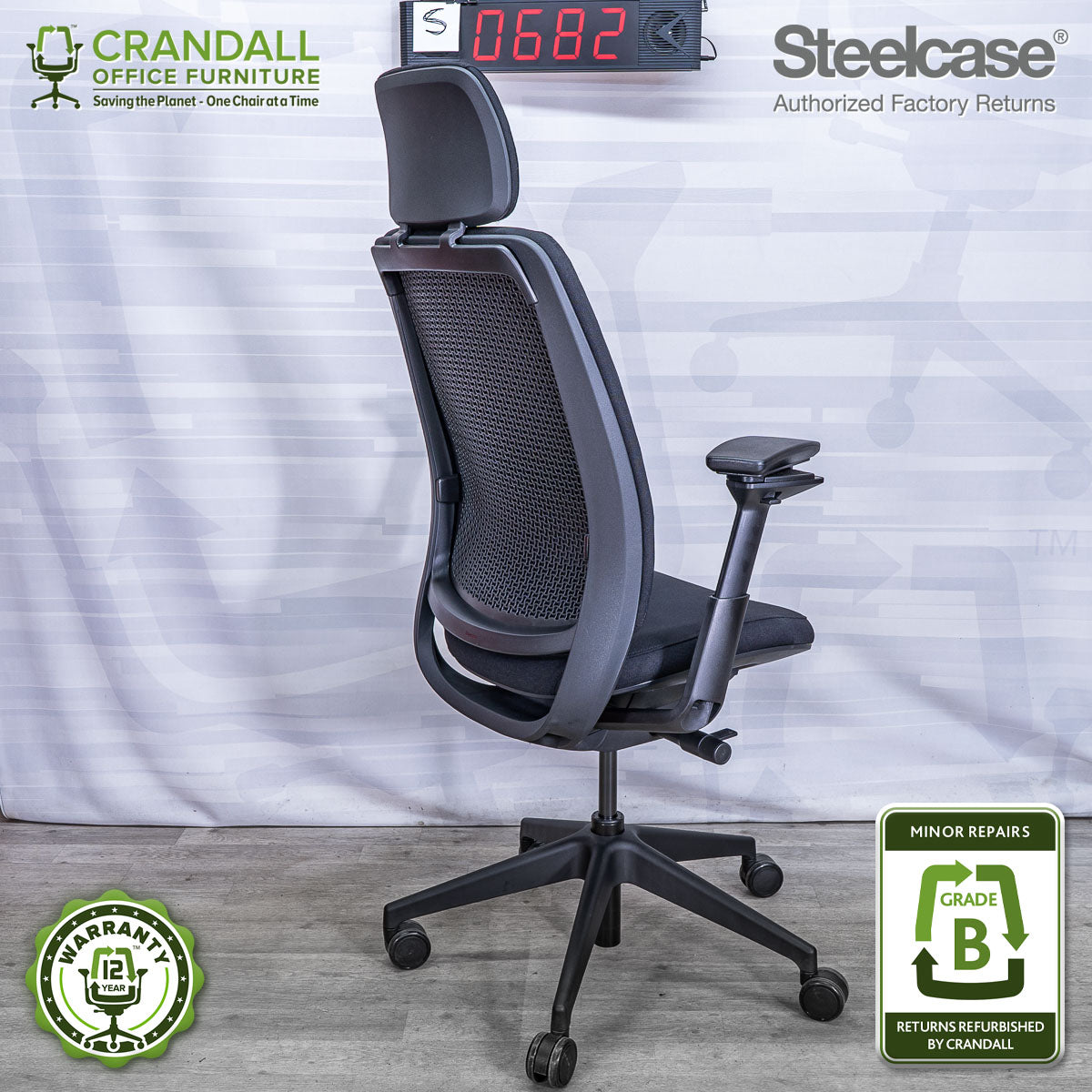 S-0682 - Steelcase Series 2 - Grade A