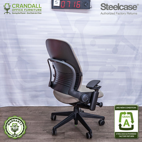 S-0716 - Steelcase V2 Leap - Grade A
