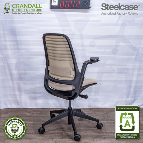 S-0842 - Steelcase Series 1 - Grade A
