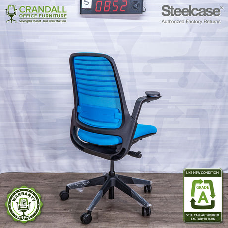 S-0852 - Steelcase Series 1 - Grade A
