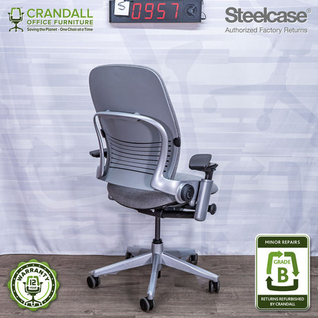 S-0957 - Steelcase V2 Leap - Grade A