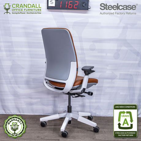 S-1162 - Steelcase Amia - Grade A