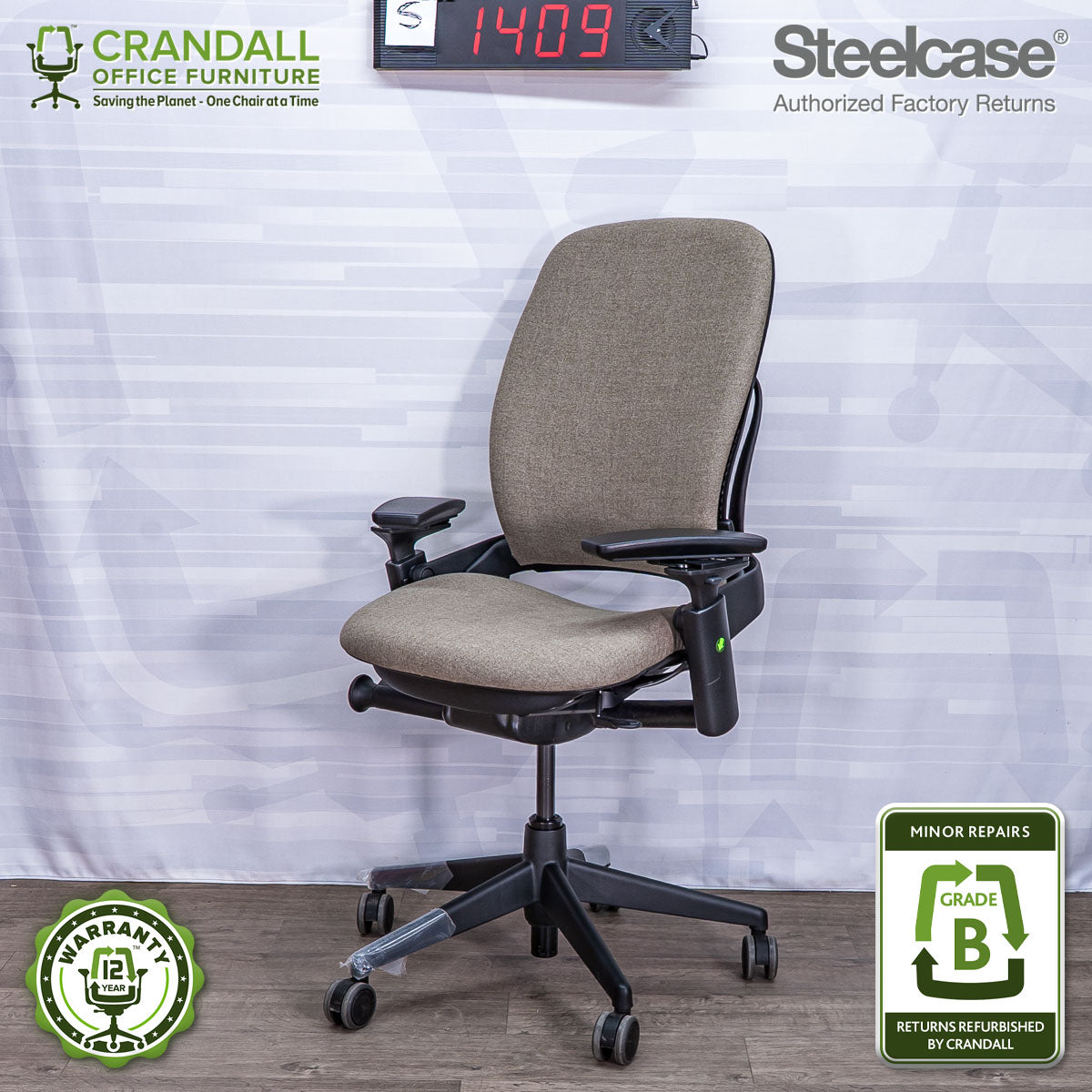 S-1409 - Steelcase V2 Leap  - Grade B
