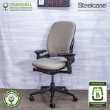 S-1413 - Steelcase V2 Leap  - Grade B