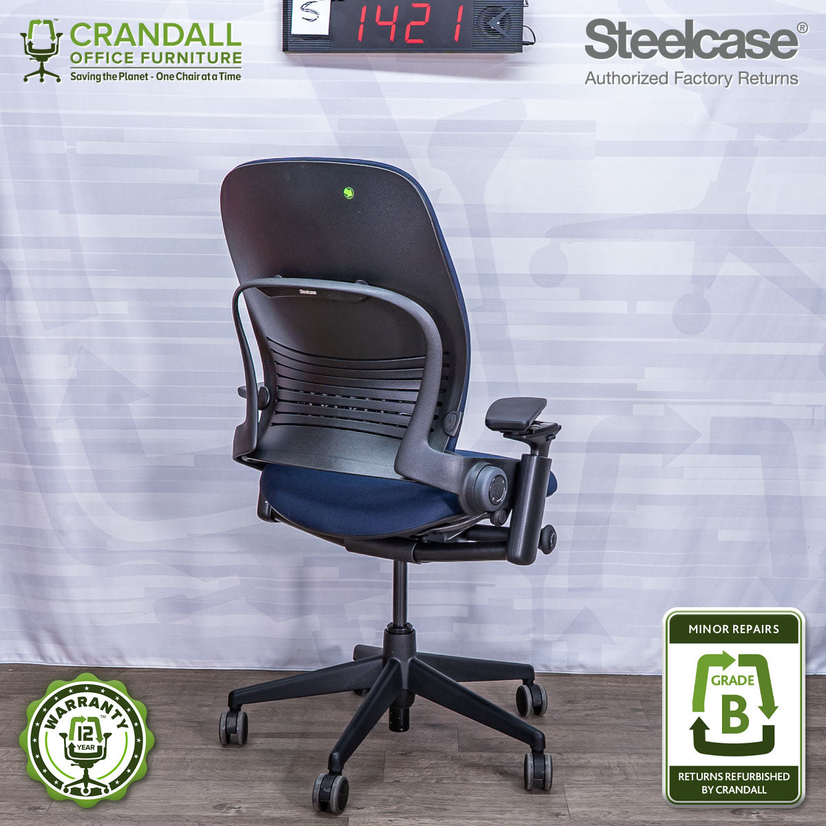 S-1421 - Steelcase V2 Leap  - Grade B