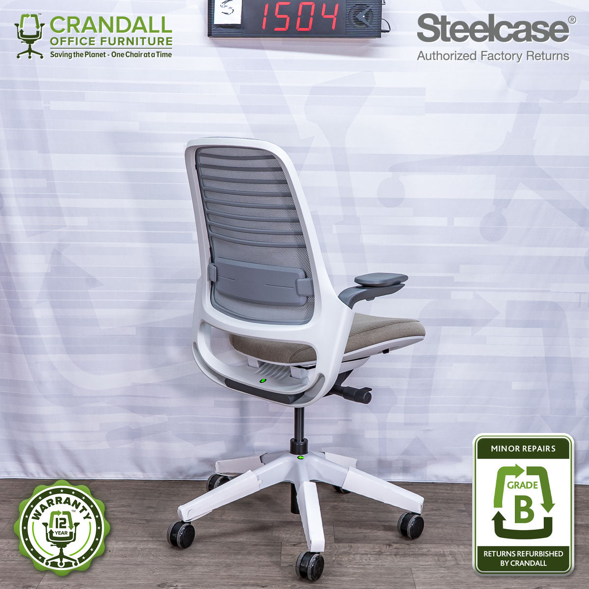 S-1504 - Steelcase Series 1  - Grade B