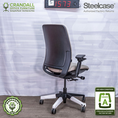 S-1573 - Steelcase Amia  - Grade A