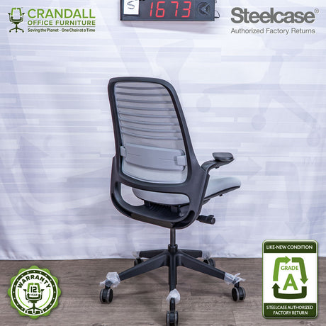 S-1673 - Steelcase Series 1 - Grade A