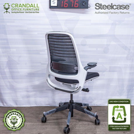 S-1676 - Steelcase Series 1 - Grade A