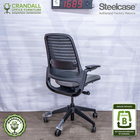 S-1689 - Steelcase Series 1 - Grade B