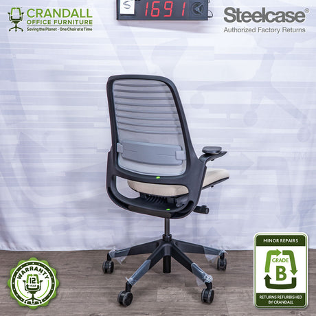 S-1691 - Steelcase Series 1 - Grade B