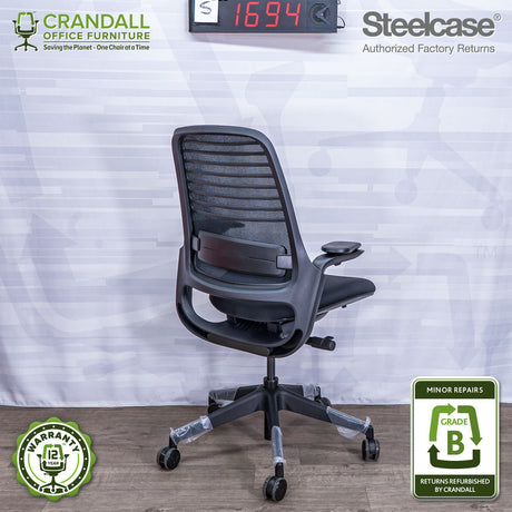 S-1694 - Steelcase Series 1 - Grade B