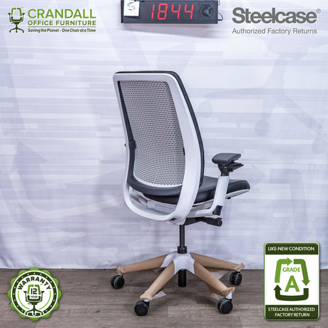 S-1844 - Steelcase Series 2 - Grade A