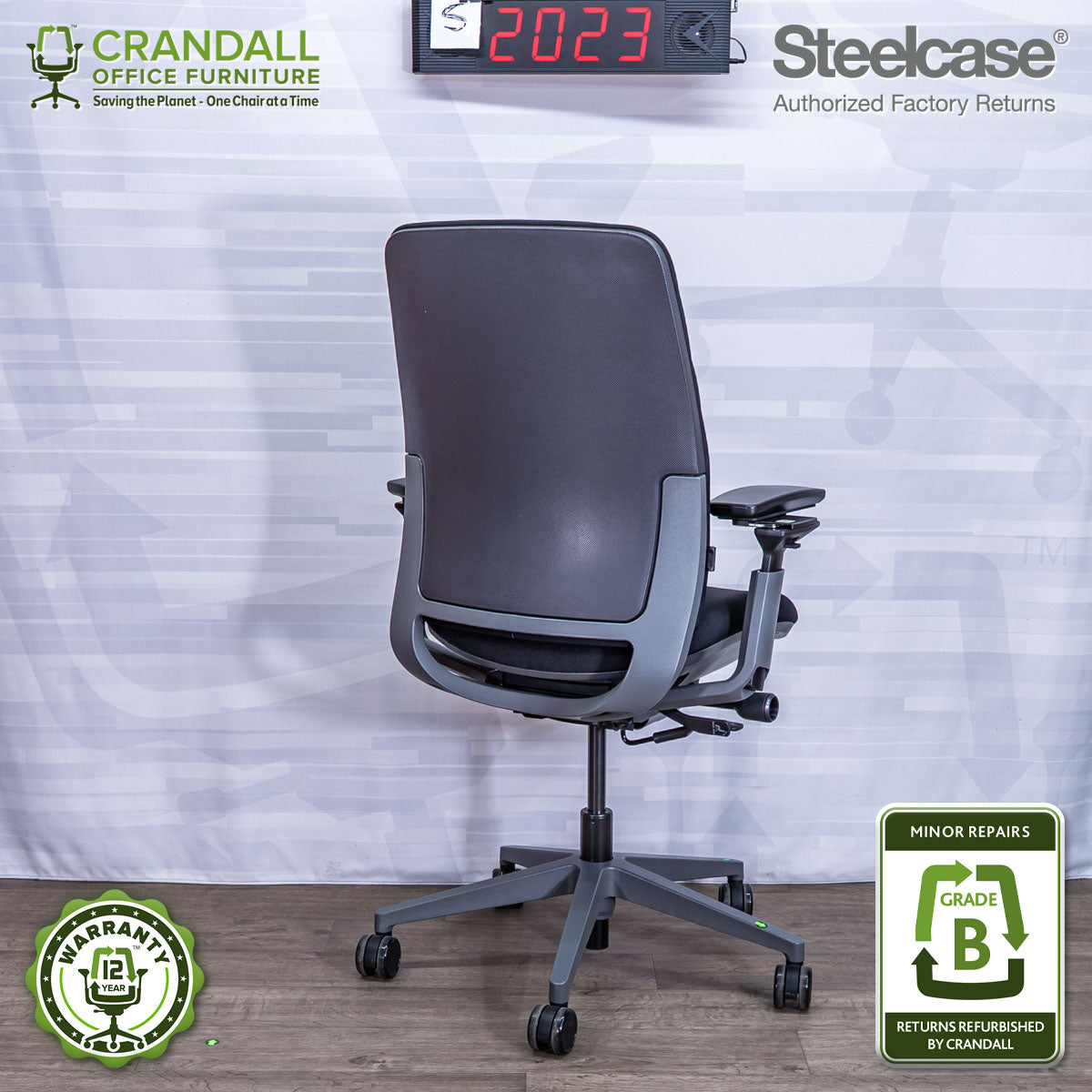 S-2023 - Steelcase Amia - Grade B