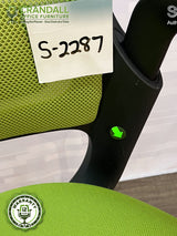 S-2287 - Steelcase Series 1 - Grade B