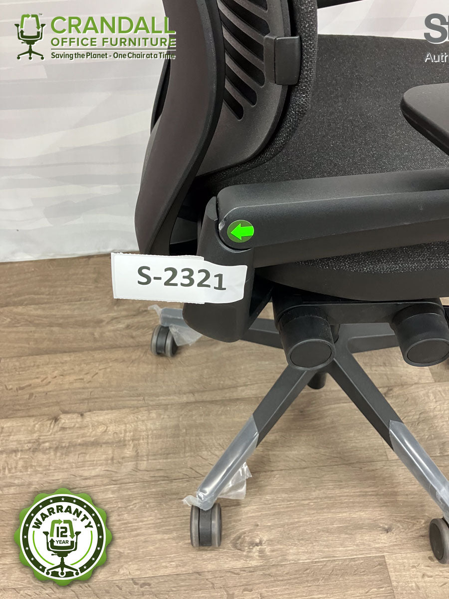 S-2321 - Steelcase Gesture - Grade B
