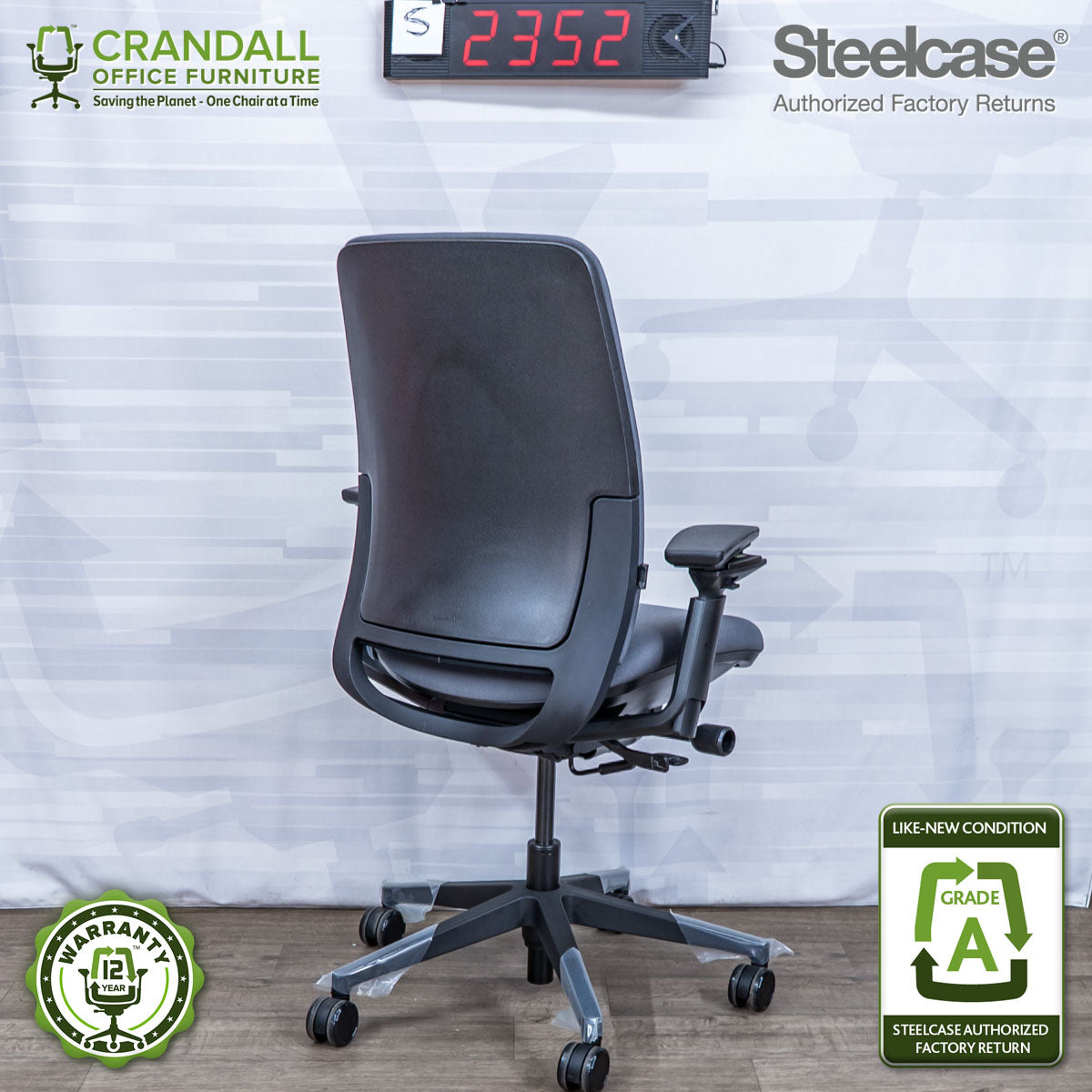 S-2352 - Steelcase Amia - Grade A