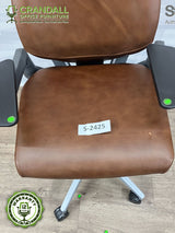 S-2425 - Steelcase Gesture - Grade B