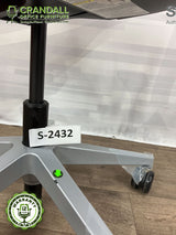 S-2432 - Steelcase Gesture - Grade B