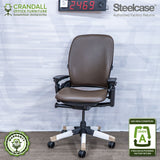 S-2469 - Steelcase V2 Leap - Grade A
