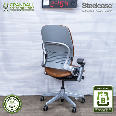 S-2484 - Steelcase V2 Leap - Grade B