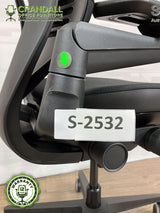 S-2532 - Steelcase Gesture - Grade B