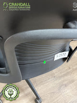 S-2572 - Steelcase V2 Leap - Grade B