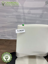 S-2624 - Steelcase Gesture - Grade B