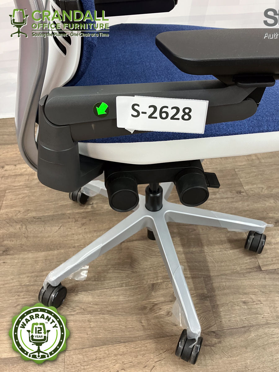 S-2628 - Steelcase Gesture - Grade B