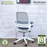 S-2689 - Steelcase Series 1 - Grade B