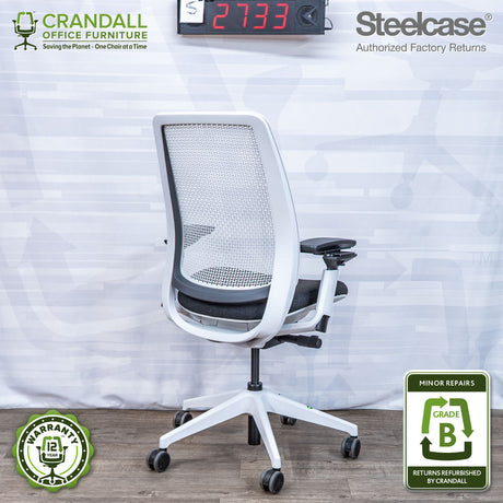 S-2733 - Steelcase Series 2 - Grade B