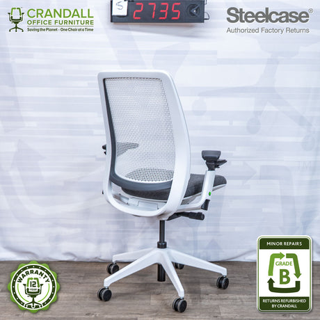 S-2735 - Steelcase Series 2 - Grade B