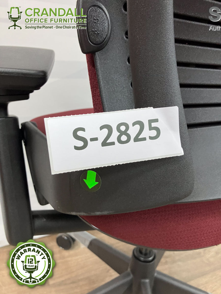 S-2825 - Steelcase V2 Leap - Grade B