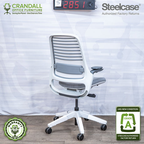 S-2851 - Steelcase Series 1 - Grade A