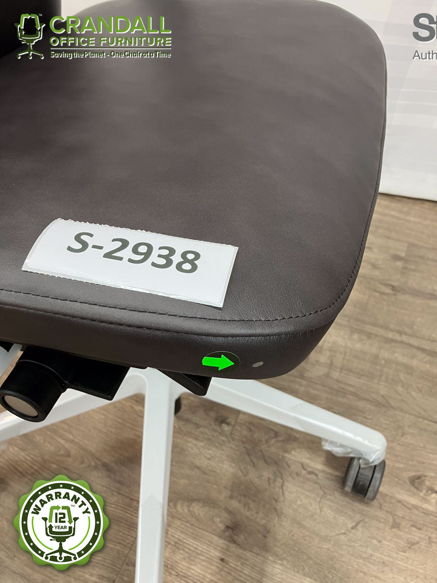 S-2938 - Steelcase Think - Grade B