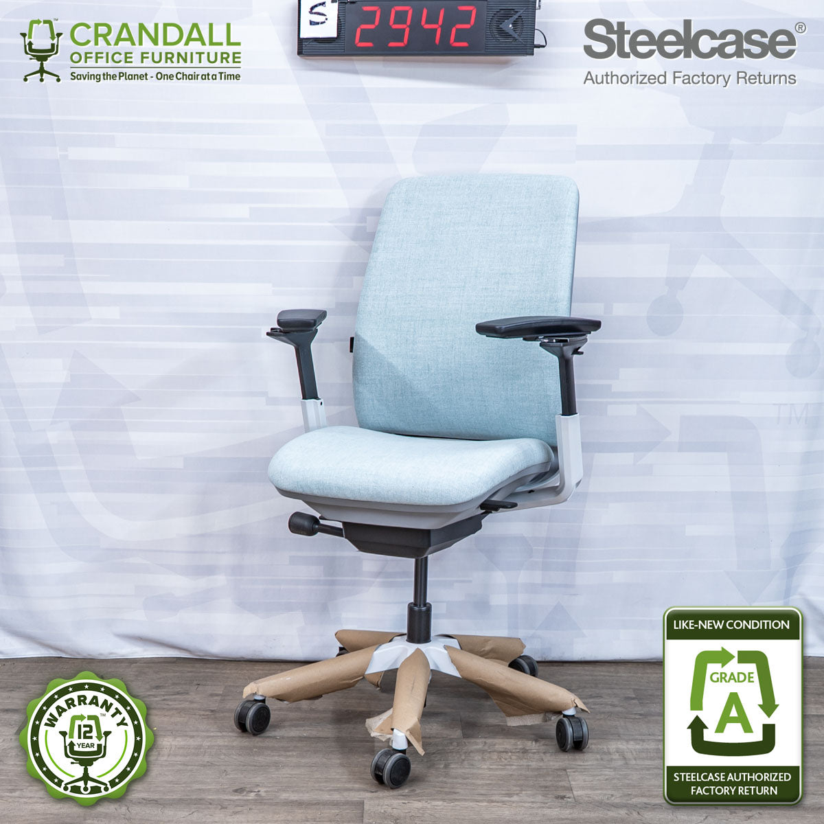 S-2942 - Steelcase Amia - Grade A