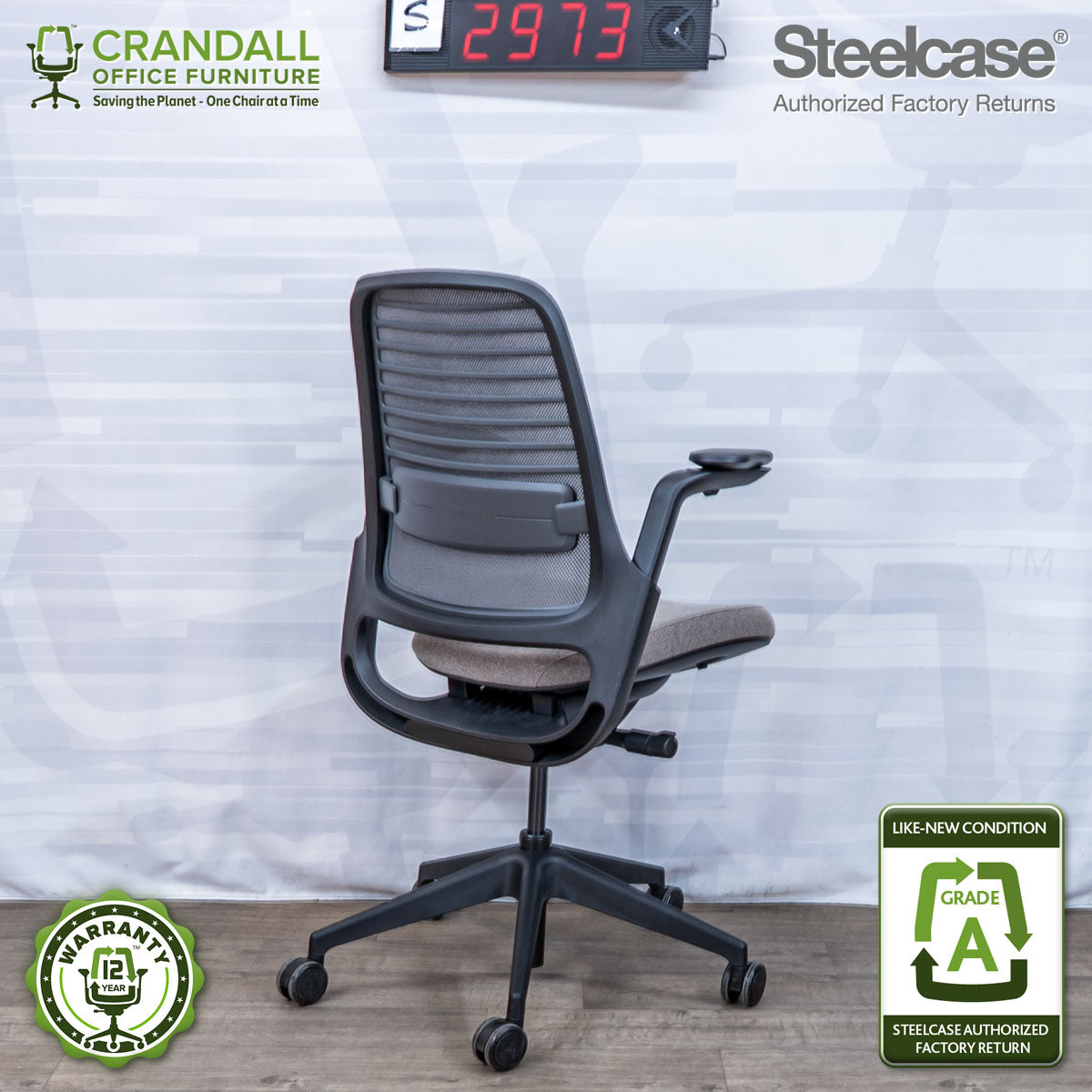 S-2973 - Steelcase Series 1 - Grade A