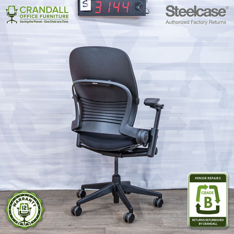 S-3144 - Steelcase V2 Leap - Grade B