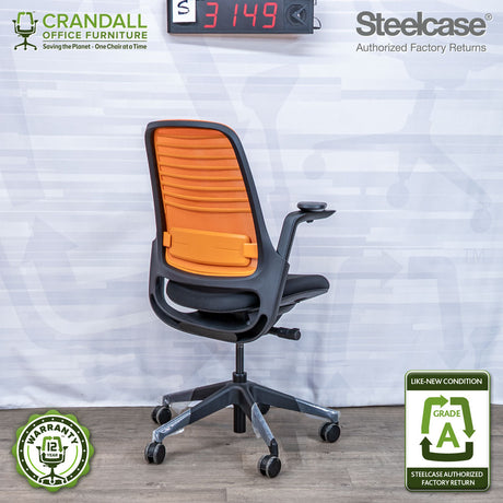 S-3149 - Steelcase Series 1 - Grade A