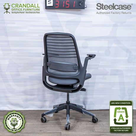S-3151 - Steelcase Series 1 - Grade A