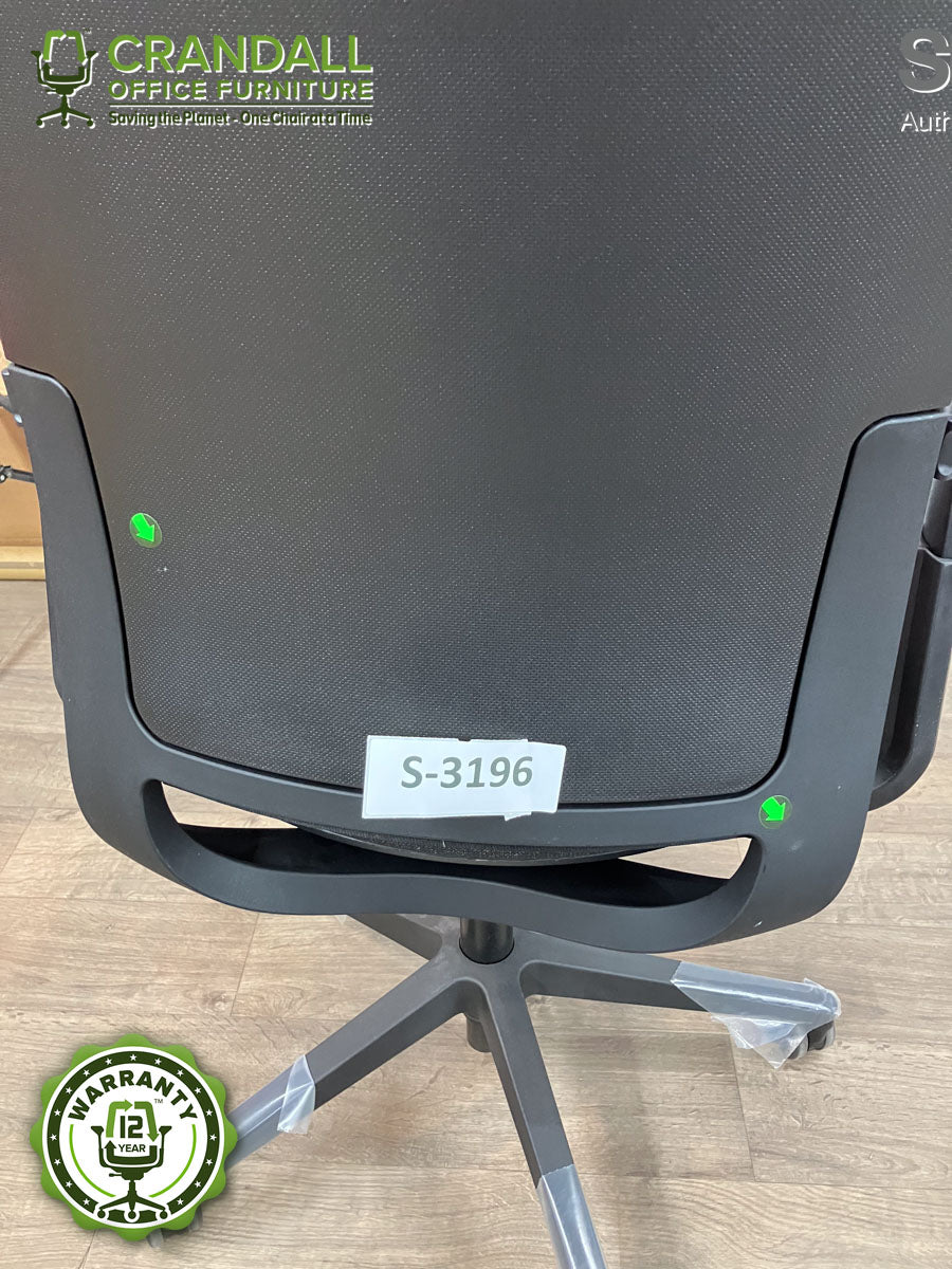 S-3196 - Steelcase Amia - Grade B