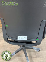 S-3196 - Steelcase Amia - Grade B