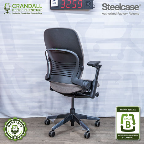 S-3259 - Steelcase V2 Leap- Grade B