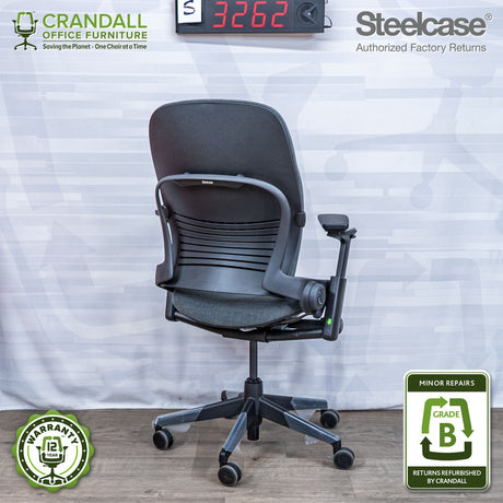 S-3262 - Steelcase V2 Leap- Grade B