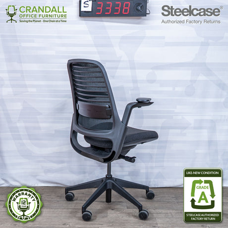 S-3338 - Steelcase Series 1 - Grade A